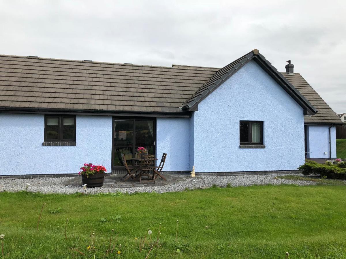 Lindas Retreats Self Catering Accommodation 1 Bedroom Cottage Or 3 Bedroom House Tomintoul Exterior foto