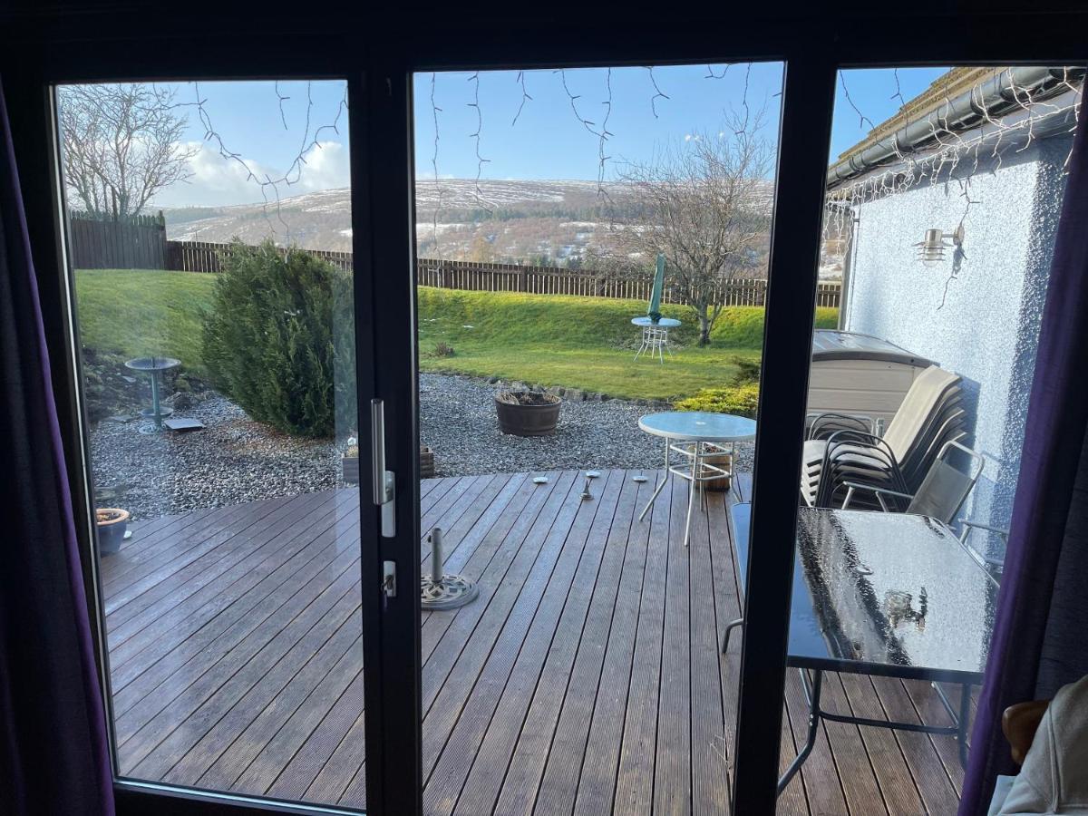 Lindas Retreats Self Catering Accommodation 1 Bedroom Cottage Or 3 Bedroom House Tomintoul Exterior foto